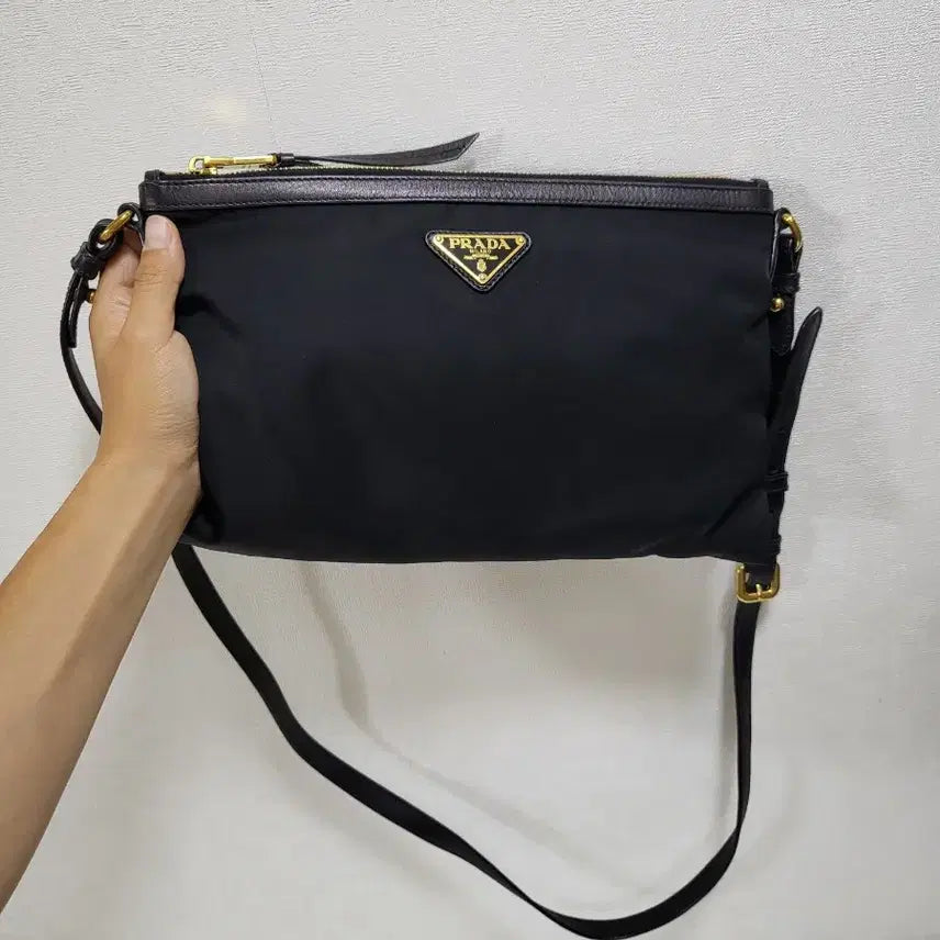 [BUNJANG] Prada Nylon Crossbody Bag / 프라다 나일론 크로스백 (정가140만원) 거의새거