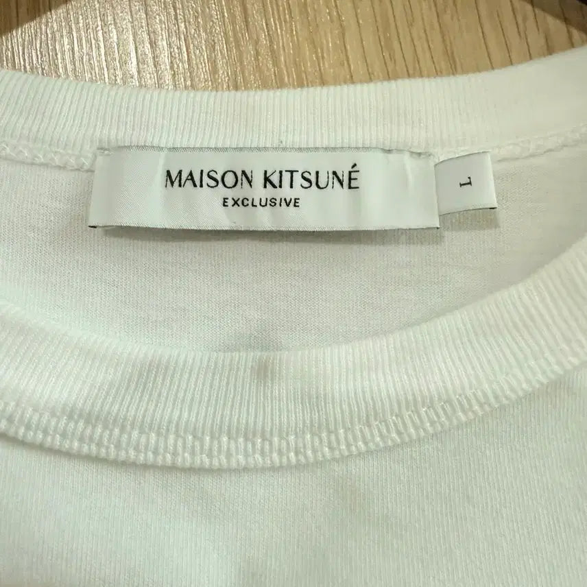 [BUNJANG] Maison Kitsuné Authentic Fox Graphic T-shirt / 정품) 메종키츠네 반팔티셔츠
