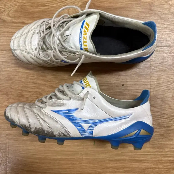 [BUNJANG] Mizuno Morelia Neo Beta 4 Cleats 265 / 미즈노 모렐리아 네오 베타4 265