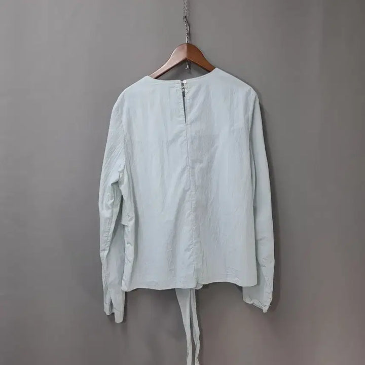 [BUNJANG] Cool Blue Ribbon Blouse / ous 시원한 블루 톤의 리본 블라우스