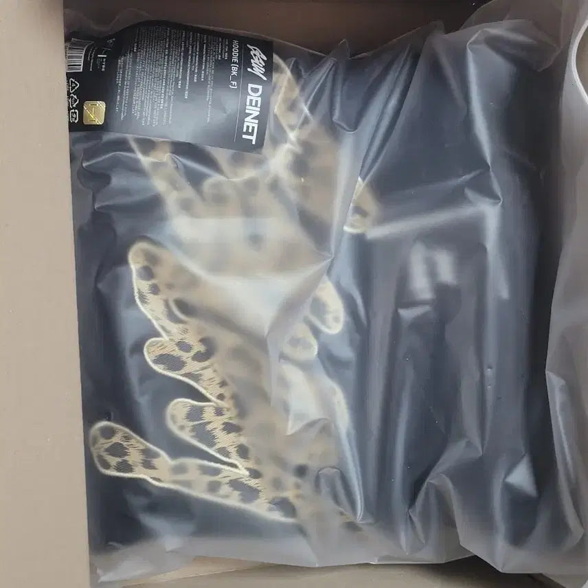 [BUNJANG] DEINET x Yeonjun Collaboration Hoodie / 연준 GGUM 다이닛 DEINET 후드티 콜라보