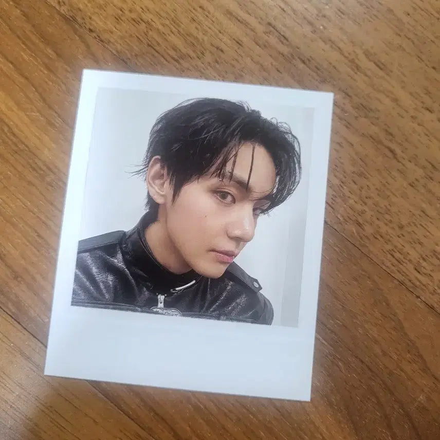 [BUNJANG] BTS V Taehyung Arirang 613 Vinyl Polarphot / BTS 방탄 아리랑 613 바이닐 폴라 태형 V 뷔
