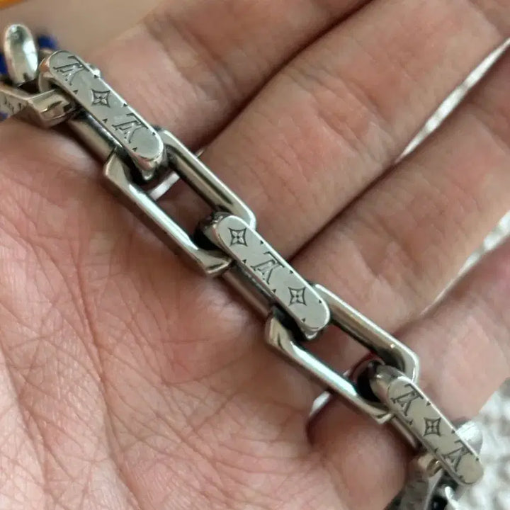 [BUNJANG] Louis Vuitton Monogram Chain Bracelet L Size / [새상품급/풀박스] 루이비통 모노그램 체인 팔찌 브레이슬릿 L사이즈