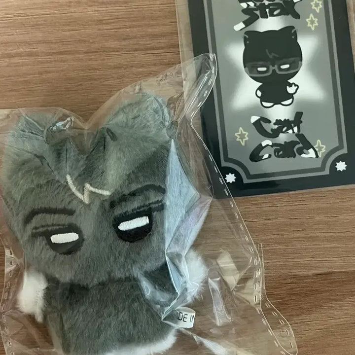 [BUNJANG] ENHYPEN Jay Jjongkkyun Doll / 엔하이픈 제이 냥쫑군