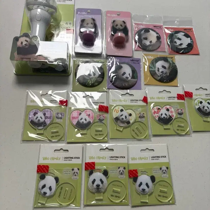 [BUNJANG] Fu Bao Mirror Lightstick Bundle / 푸바오 거울 응원봉 일괄판매