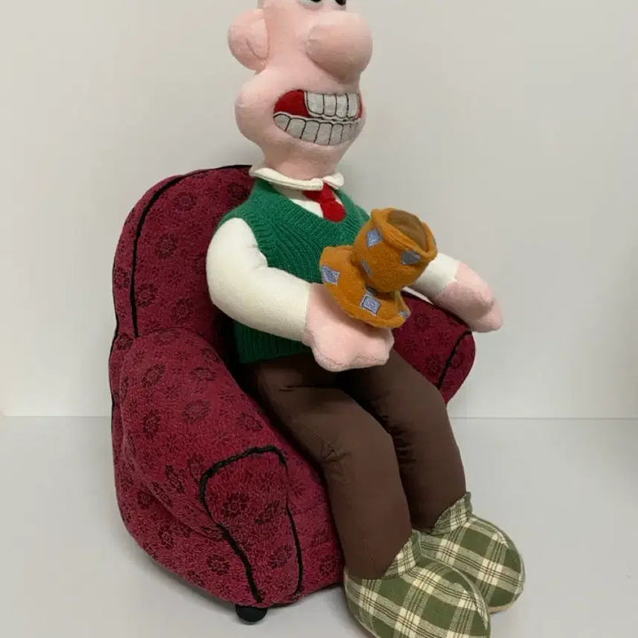 [BUNJANG] Wallace &amp; Gromit Sofa Plush Set / (택포)월레스와그로밋 소파월레스 인형