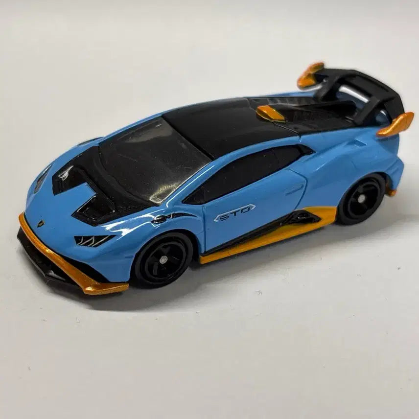 [BUNJANG] 1:64 Tomica Lamborghini Huracan STO JDM / 1:64 토미카 람보르기니 우라칸 STO 일본 내수용