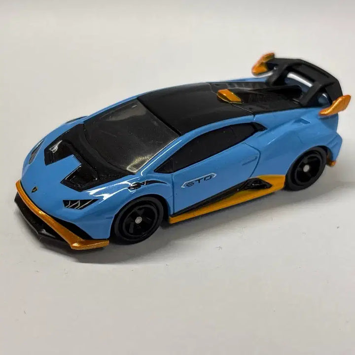 [BUNJANG] 1:64 Tomica Lamborghini Huracan STO JDM / 1:64 토미카 람보르기니 우라칸 STO 일본 내수용