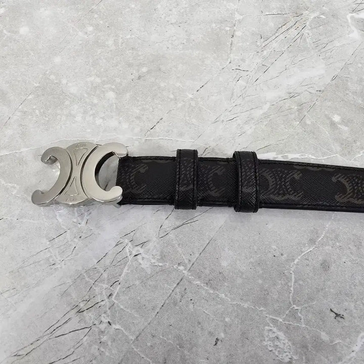 [BUNJANG] Celine Logo Belt Size 95 / 셀린느 로고 벨트 95사이즈 판매