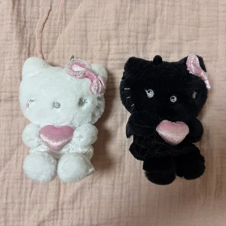 [BUNJANG] Filimili WakeMake Angel &amp; Devil Kitty Strap / 필리밀리 웨이크메이크 천사 악마 키티 헬로키티 스트랩