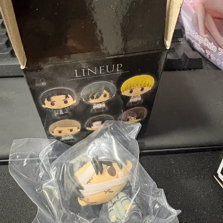 [BUNJANG] Attack on Titan Ichiban Kuji H Prize Chokonokko Levi Figure / 진격의 거인 제일복권 이치방쿠지 H상 쵸코놋코 리바이 피규어