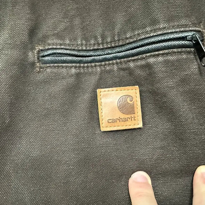 [SOLD OUT] 칼하트 j97 dkb 디트로이트 자켓