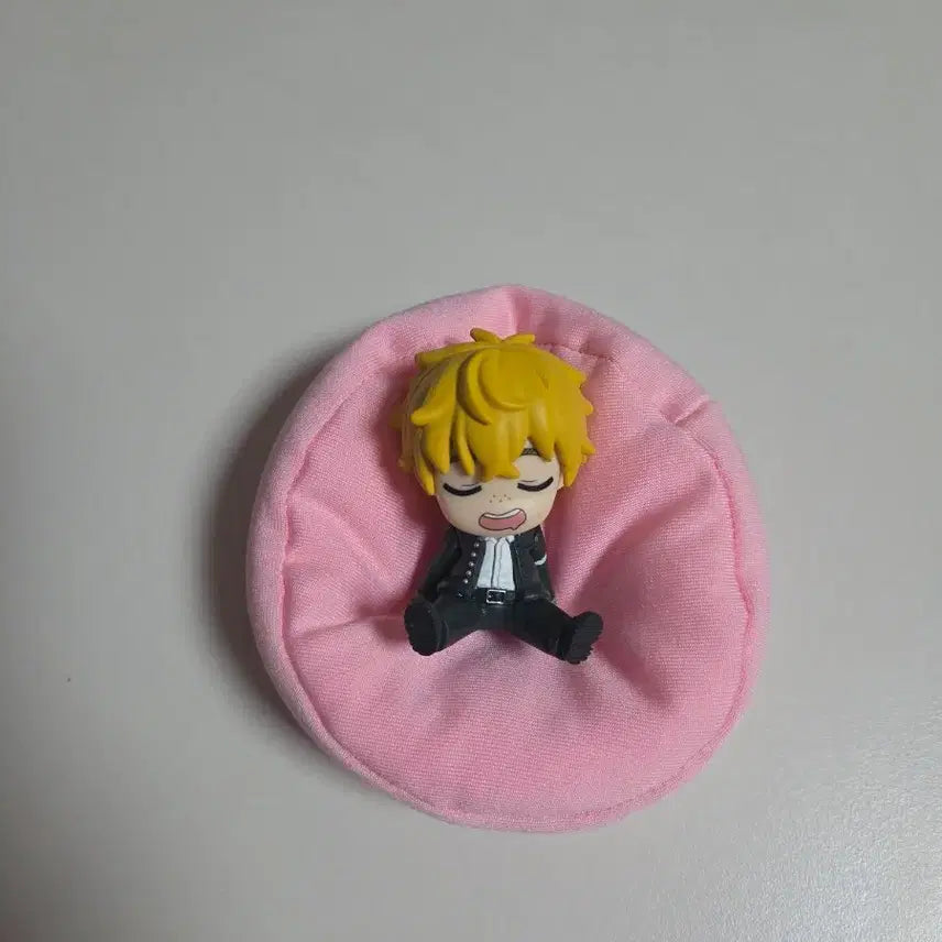[BUNJANG] Winbre Niray Shoulder Bump Gacha / 윈브레 니레이 어깨쿵 가챠