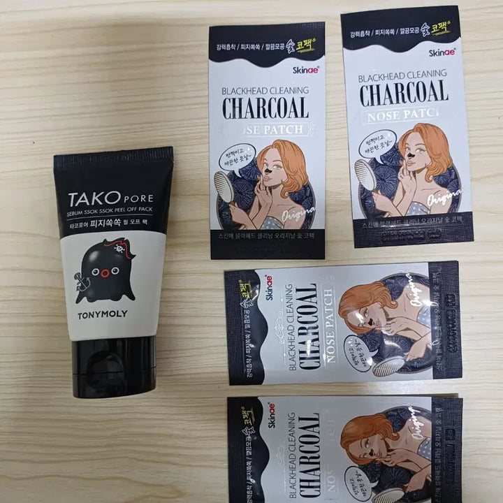 [BUNJANG] Tonymoly Tako Pore Pack &amp; Skinader Charcoal Pack Set / [급처일괄] 블랙헤드 제거 세트 판매