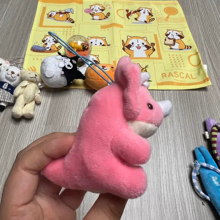 [BUNJANG] Pink Dinosaur Plush Charm / 일본 핑크 어뮤즈 공룡 인형 키링