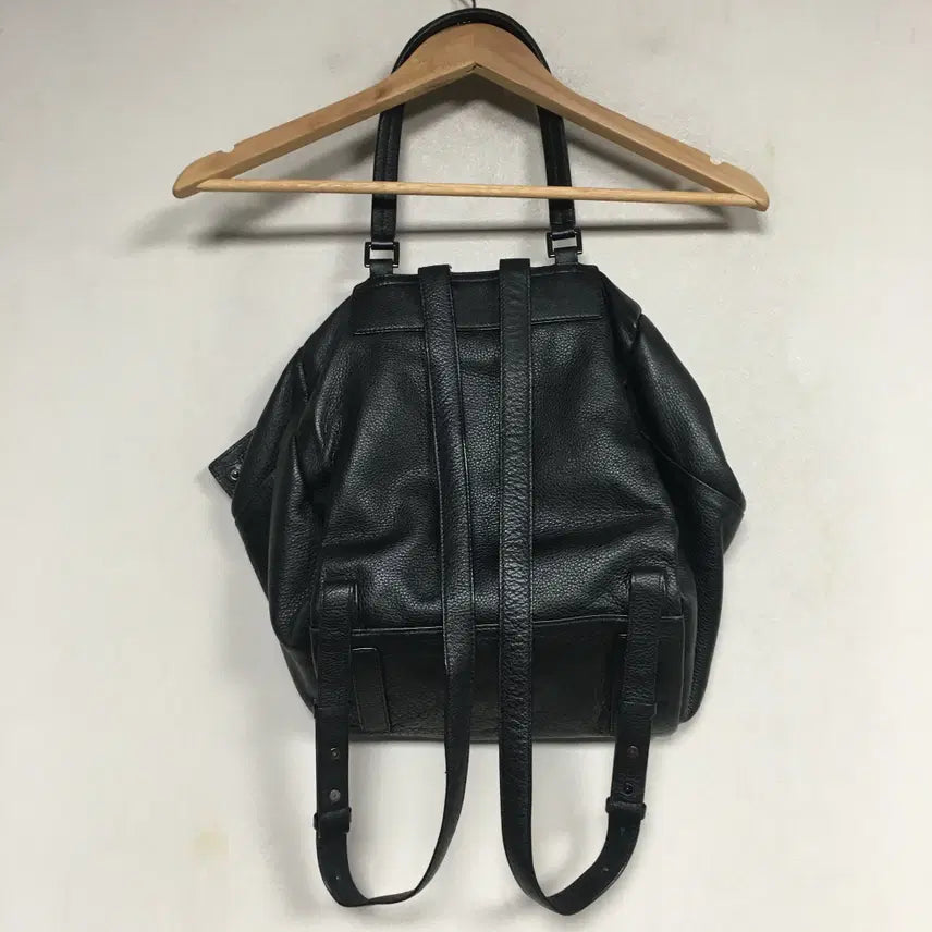 [BUNJANG] KUHO Leather Backpack / KUHO 구호 레더 백팩