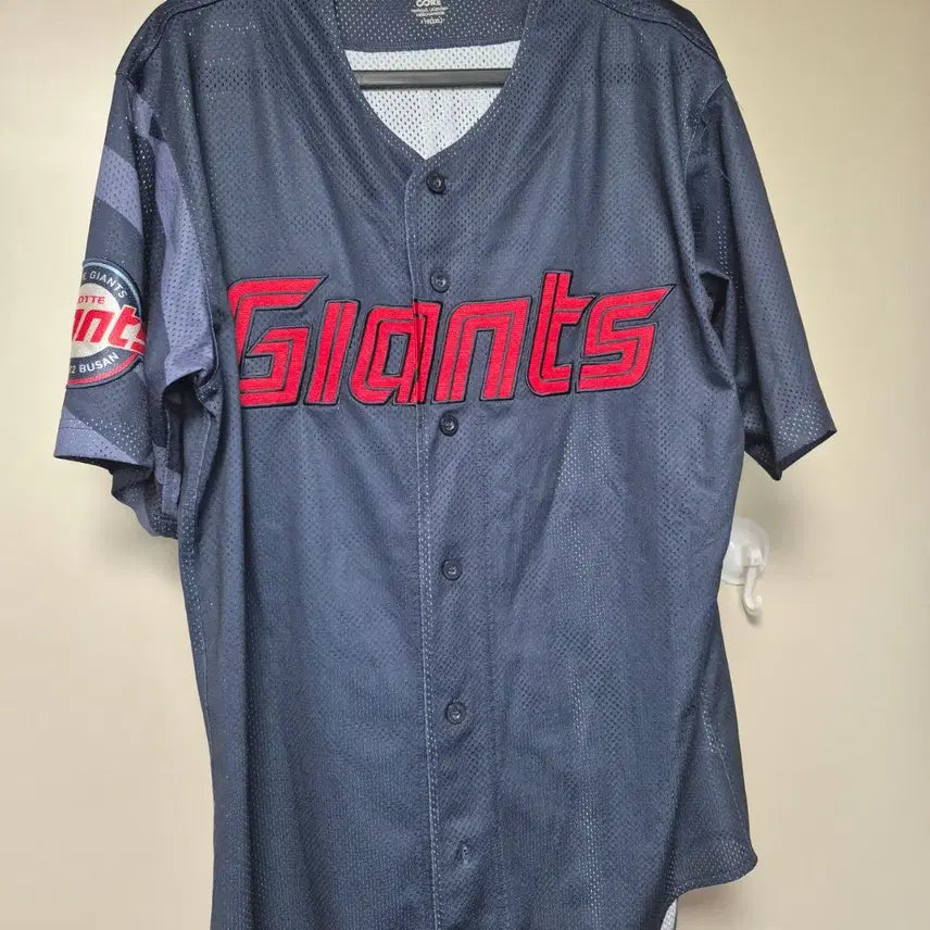 [BUNJANG] Lotte Giants Lee Dae-ho Signed Baseball Jersey / 롯데자이언츠 유니폼 110사이즈 이대호 마킹  판매합니다