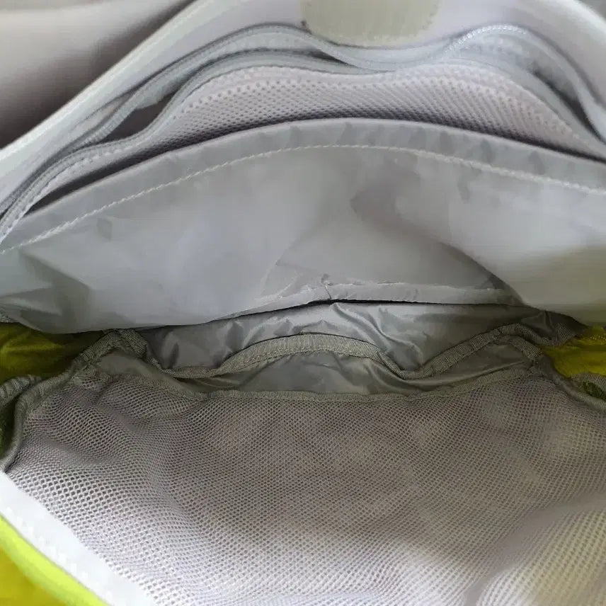 [BUNJANG] Osprey Genuine Crossbody Bag / 오스프리 정품 크로스백 판매합니다