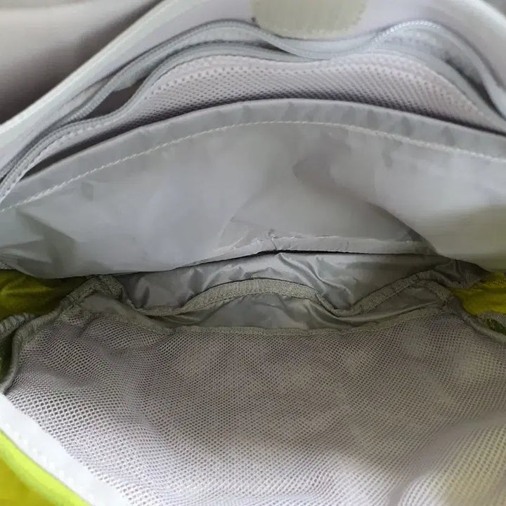 [BUNJANG] Osprey Genuine Crossbody Bag / 오스프리 정품 크로스백 판매합니다