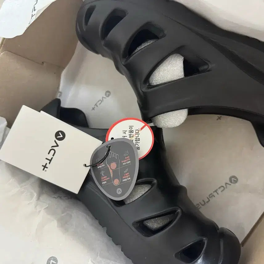 [BUNJANG] Actplus Nurse Shoes - Black / 액트플러스 간호화