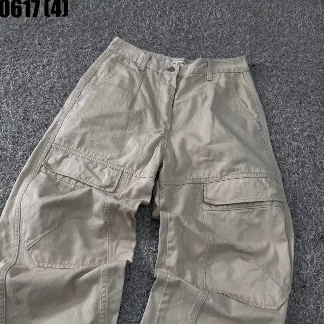 [BUNJANG] KALIEDDIE Beige Cargo Pants Size S / KALIEDDIE 베이지색 카고 바지 S 0517