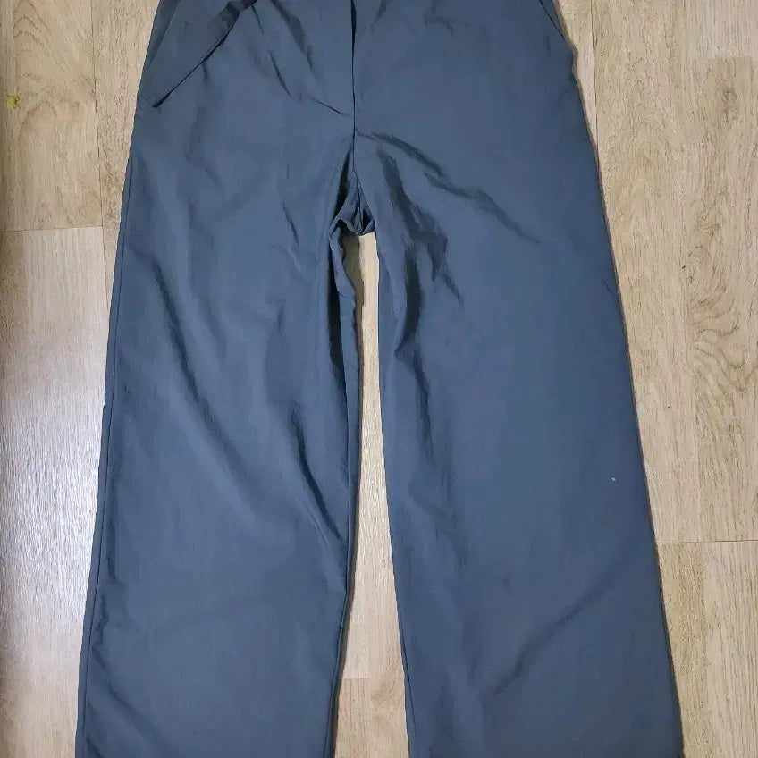 [BUNJANG] SJSJ 2023 Summer Slacks / SJSJ(2023) 여름 슬랙스 팔아요