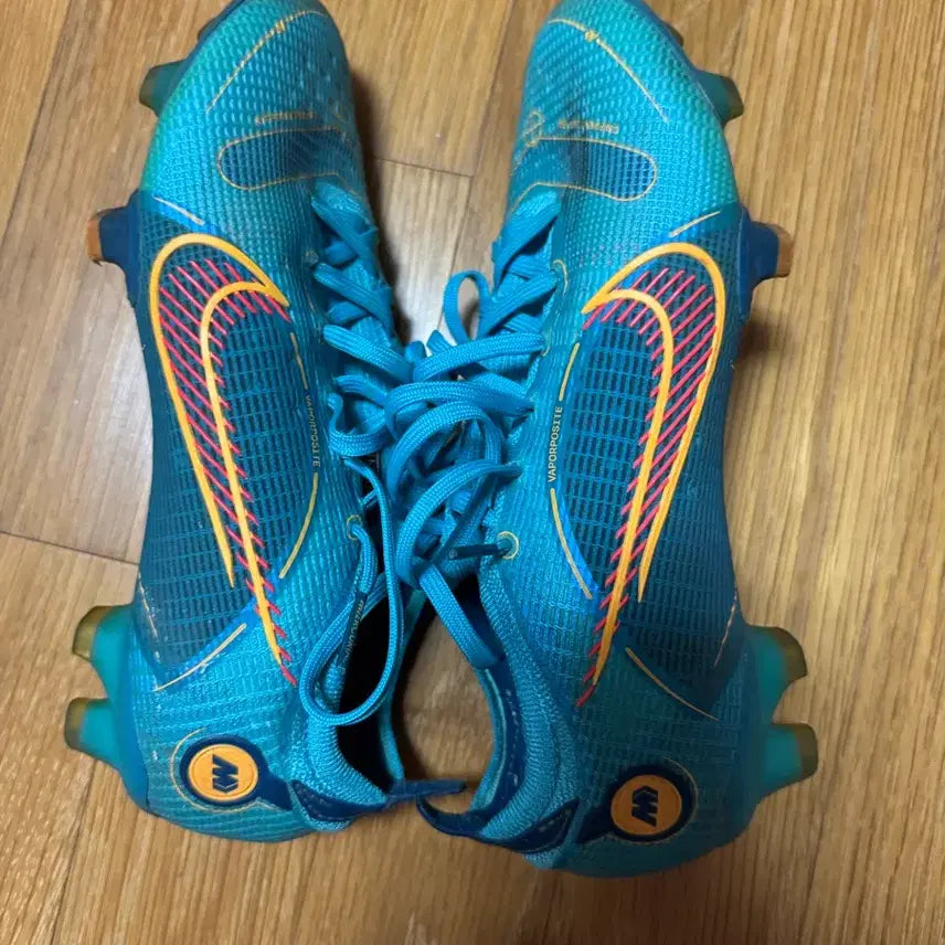 [BUNJANG] Nike Mercurial Vapor 23 Football Boots Size 235 / 나이키 머큐리얼 베이퍼 235