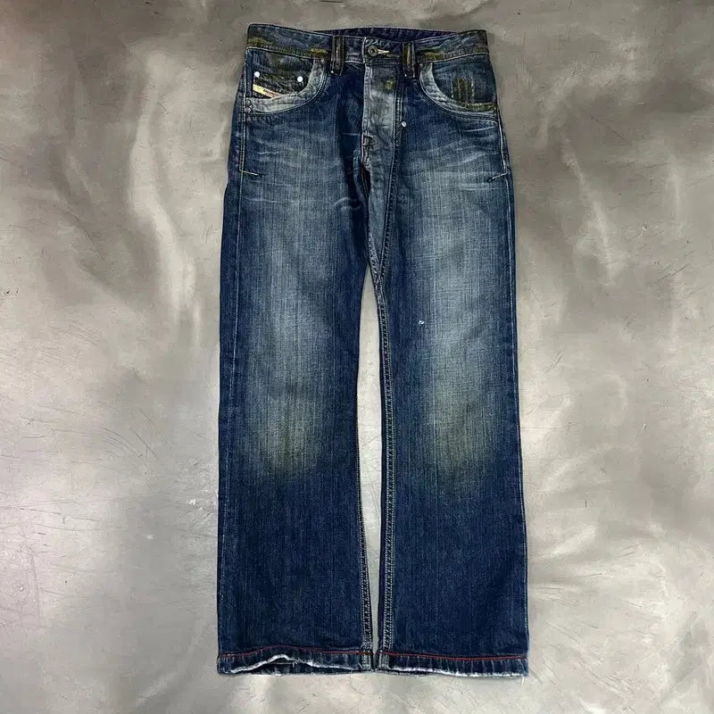 [BUNJANG] Diesel Distressed Denim Pants / 디젤 디스트로이드 데님팬츠 y18083