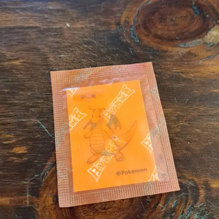 [BUNJANG] Pokemon Dragonite Sealed Bread Tag Sticker / 포켓몬 망나뇽 미개봉 띠부띠부씰 판매