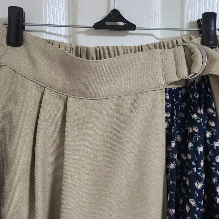[BUNJANG] Belted Style Flare Long Skirt / 벨티트 Style 뒷밴딩 플레어 롱 스커트