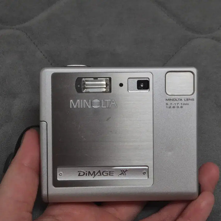 [BUNJANG] Minolta DiMAGE X Digital Camera / 미놀타 디미지 X Minolta DiMAGE X 디지털카메라 빈티지디카