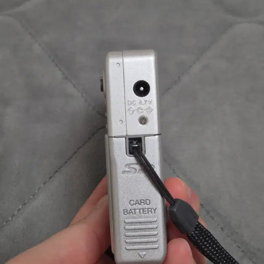 [BUNJANG] Minolta DiMAGE X Digital Camera / 미놀타 디미지 X Minolta DiMAGE X 디지털카메라 빈티지디카