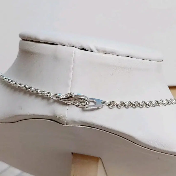 [BUNJANG] Cross Cubic Necklace / 십자가 큐빅 멋스러운 목걸이