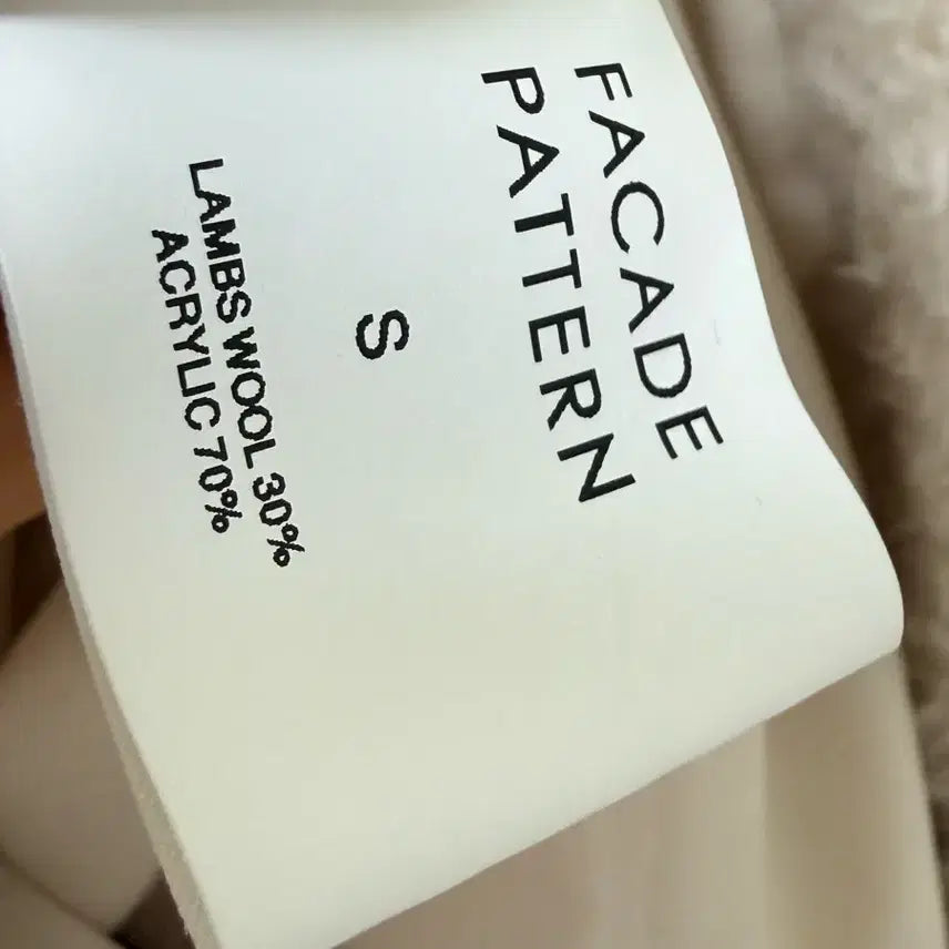 [BUNJANG] Facade Pattern Lambswool Duffle Coat / 파사드패턴 램스울 더플 코트