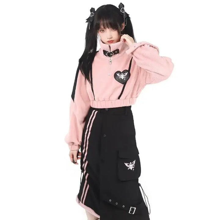[SOLD OUT] 핑크 세이비어 핑크색 하트 크롭 맨투맨