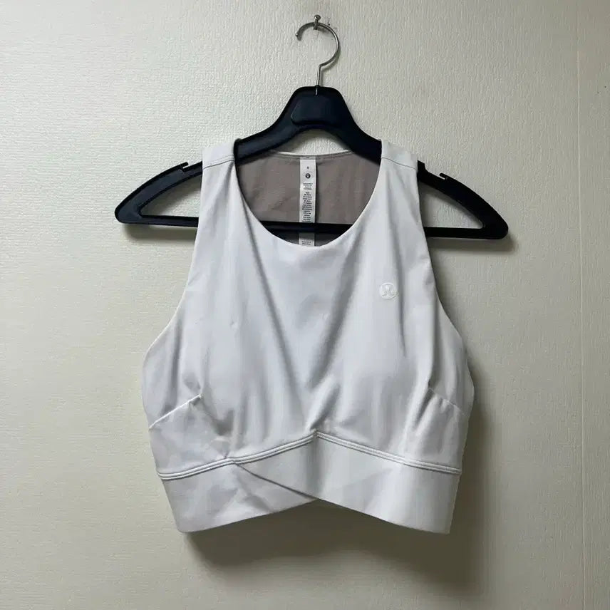[SOLD OUT] 룰루레몬 탑 8