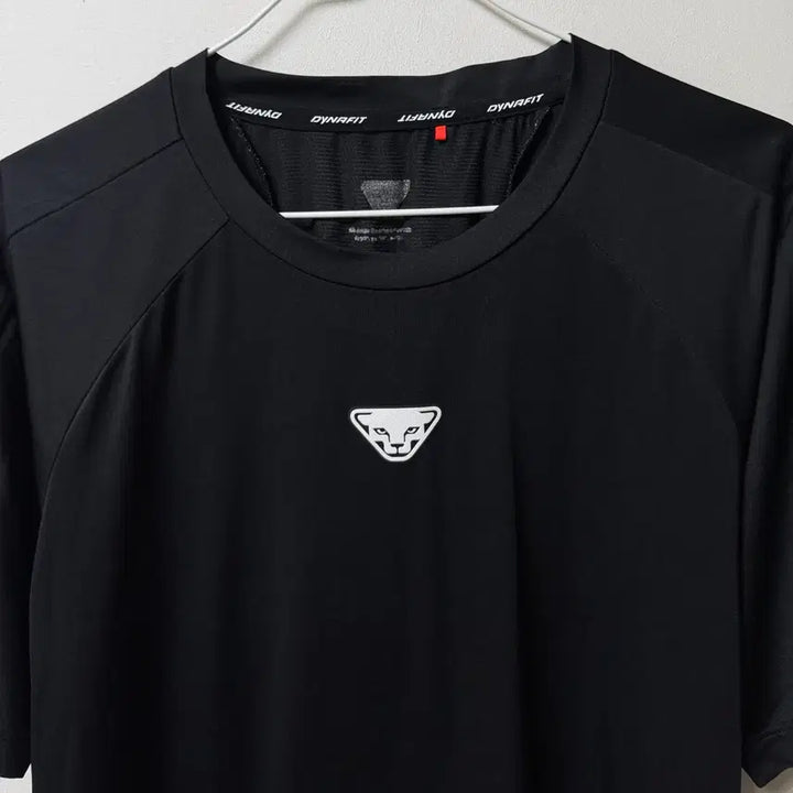 [BUNJANG] Dynefit Authentic Top (Size 95) / 다이너핏 정품 (8299)
