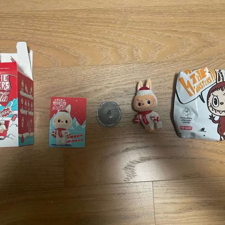 [BUNJANG] Coke x Palm Mart Labubu Doll / 팜 마트 라부부