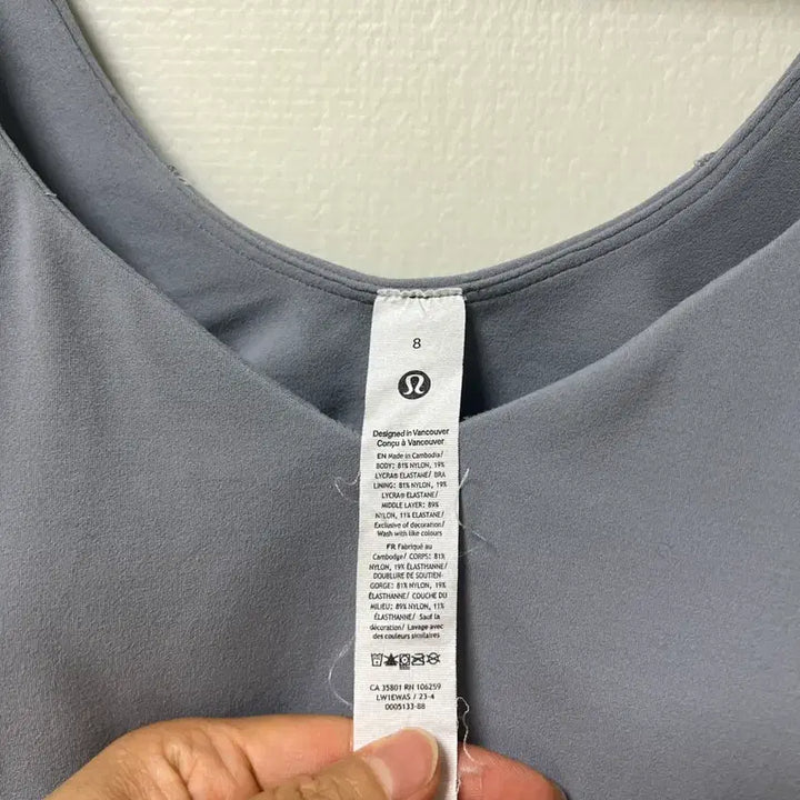 [SOLD OUT] 룰루레몬 탑 8