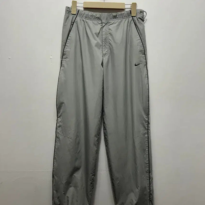[BUNJANG] Nike Windbreaker Pants Grey M / 나이키 바람막이 바지 그레이 M