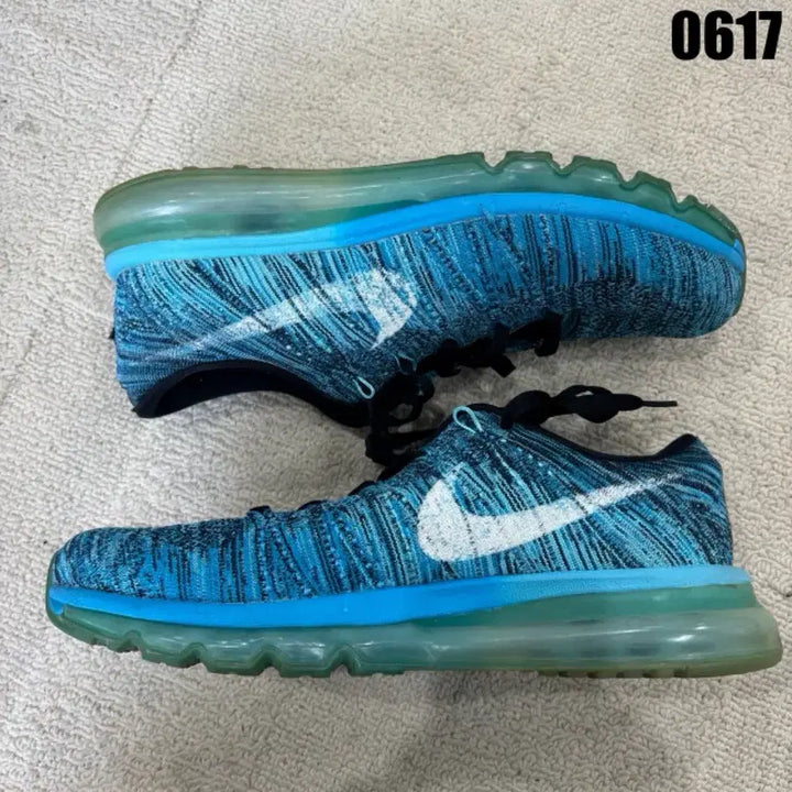 [BUNJANG] Nike Flyknit Max Blue Sneakers Size 270 / 나이키 플라이니트 맥스 블루 운동화 270