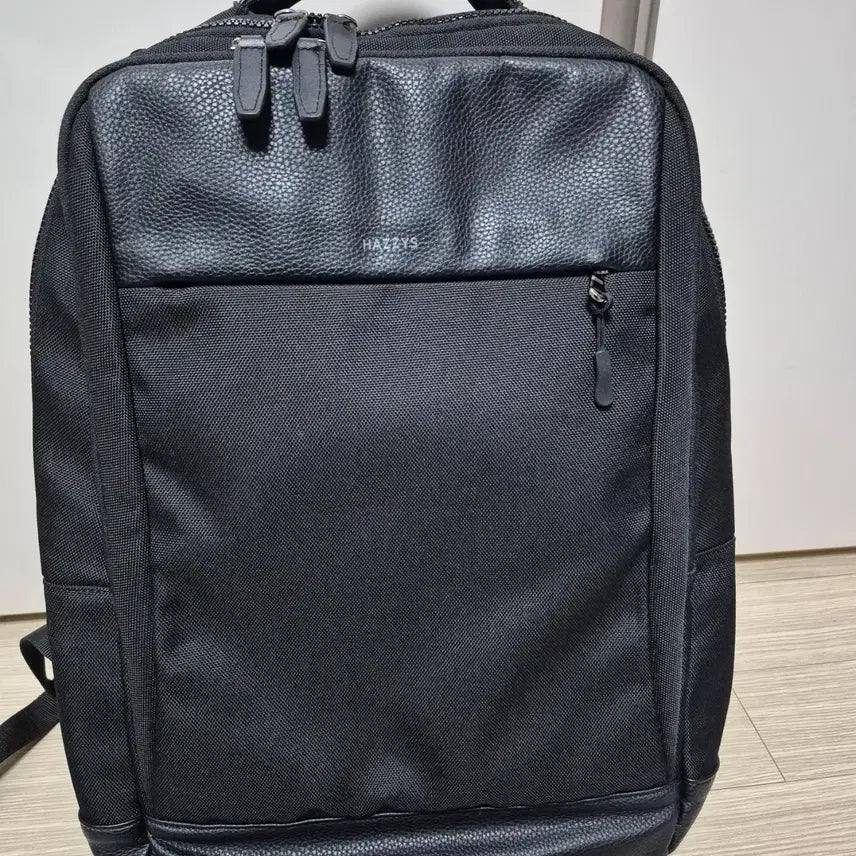 [BUNJANG] HAZZYS Genuine Backpack Bag / 해지스 정품 백팩 가방 판매합니다