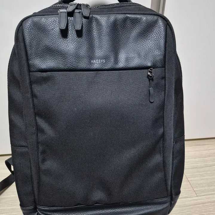 [BUNJANG] HAZZYS Genuine Backpack Bag / 해지스 정품 백팩 가방 판매합니다