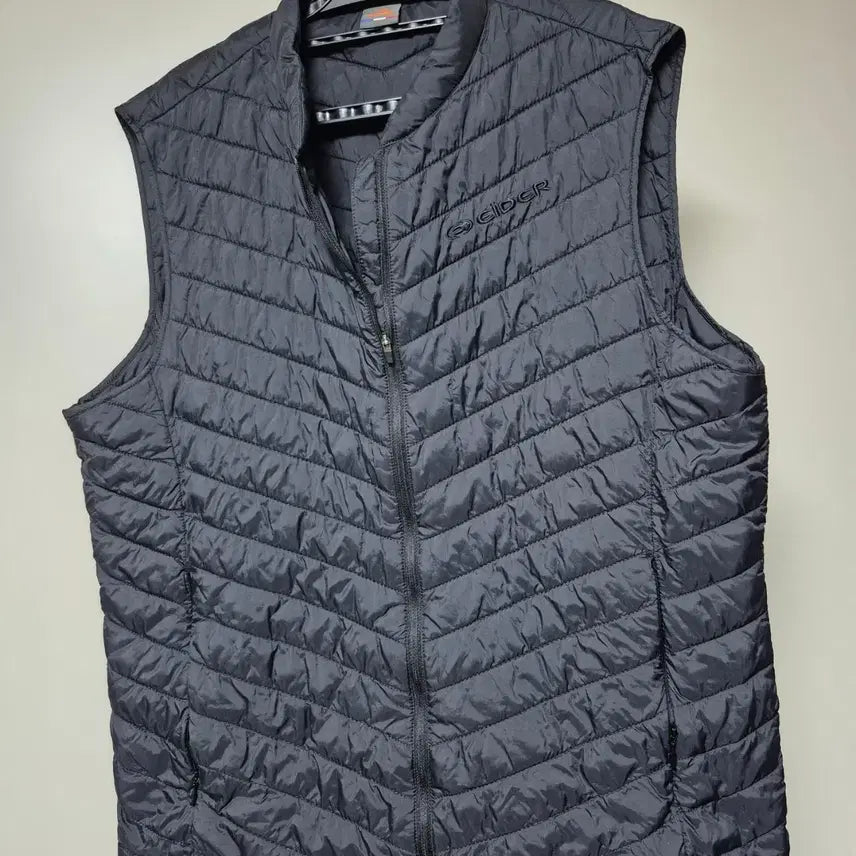 [BUNJANG] Eider Down Lightweight Padded Vest 105 / 아이더 정품 오리털경량패딩조끼 105사이즈 판매합니다