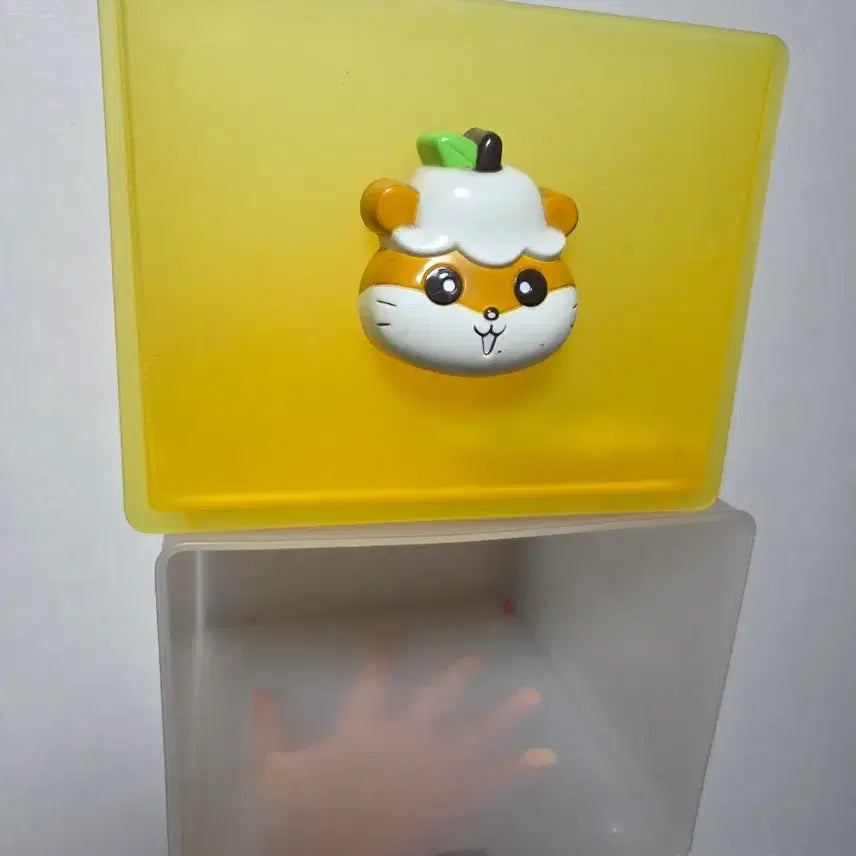 [BUNJANG] Sanrio Classic Kuririn Storage Box Case Organizer / 산리오 고전 쿠리링 수납함 수납케이스 보관함