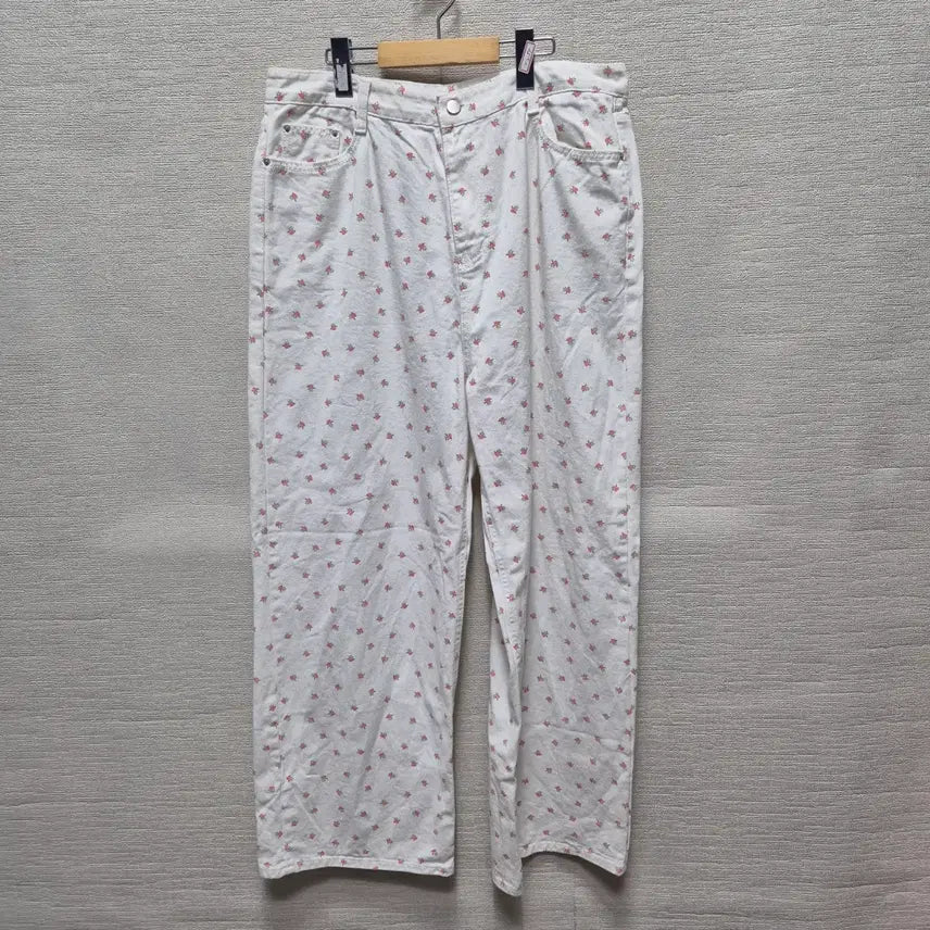 [BUNJANG] Unisex Pants with Floral Pattern / y259 남여공용 바지