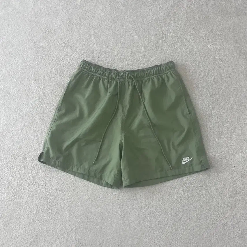[BUNJANG] Nike Swoosh Shorts / L 나이키 스우시 반바지
