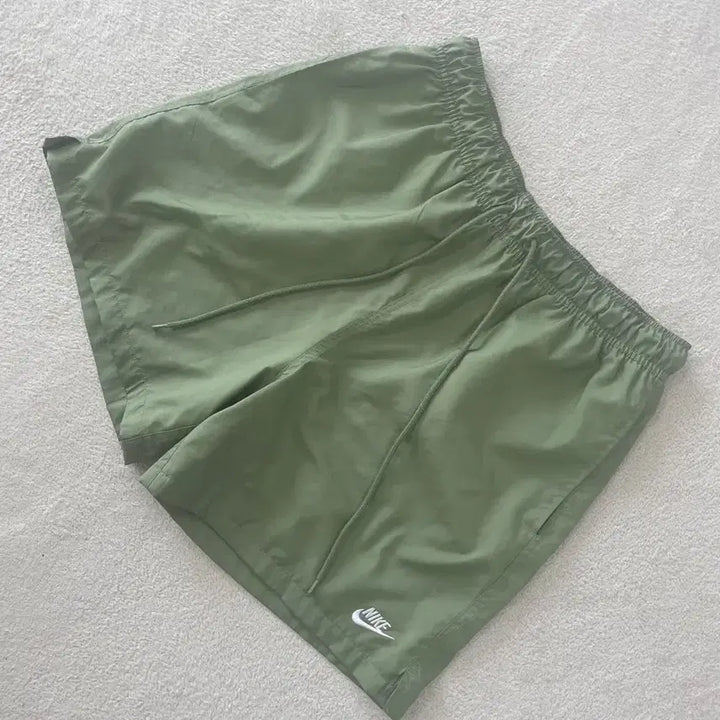 [BUNJANG] Nike Swoosh Shorts / L 나이키 스우시 반바지