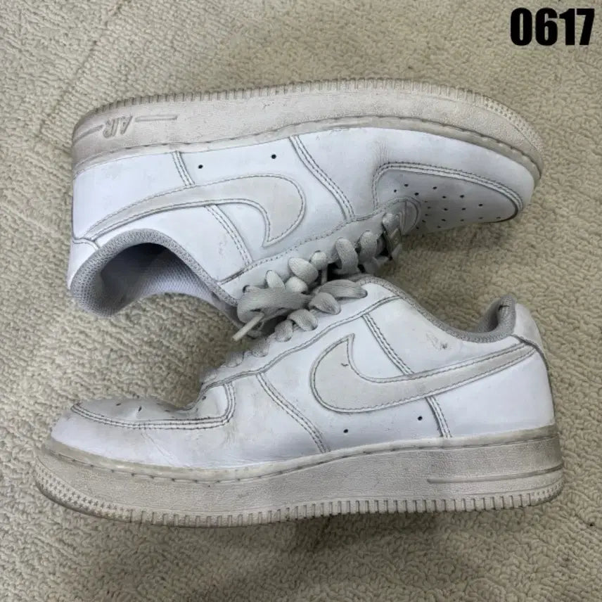 [BUNJANG] Nike Air Force 1 White (230) / 나이키 에어포스 1 흰색 230
