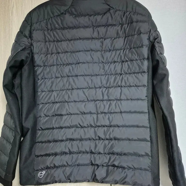[BUNJANG] Puma Lightweight Down Jacket Size 100 / 퓨마 오리털 경량패딩 100사이즈 판매합니다